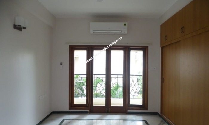 3 BHK Flat for Rent in Alwarpet